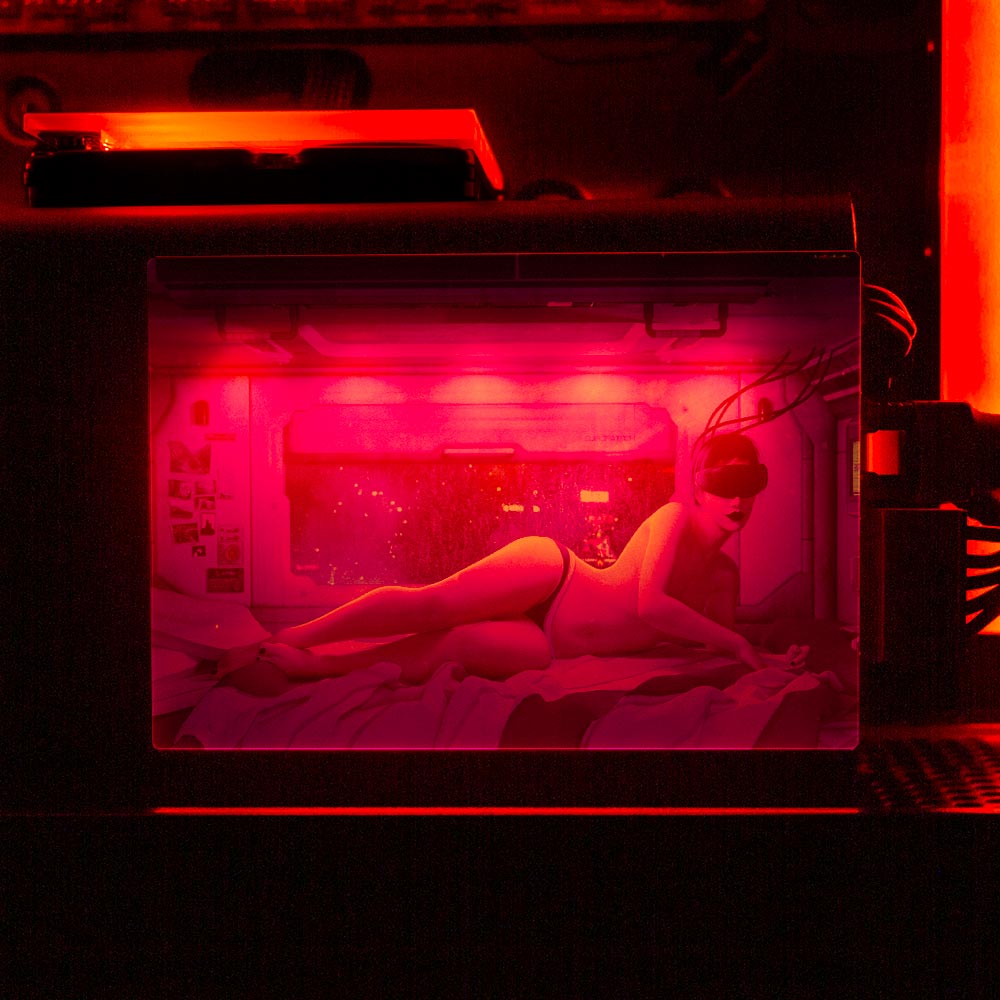 Cozy Nights RGB SSD Cover Horizontal - Dan Giuz - V1Tech