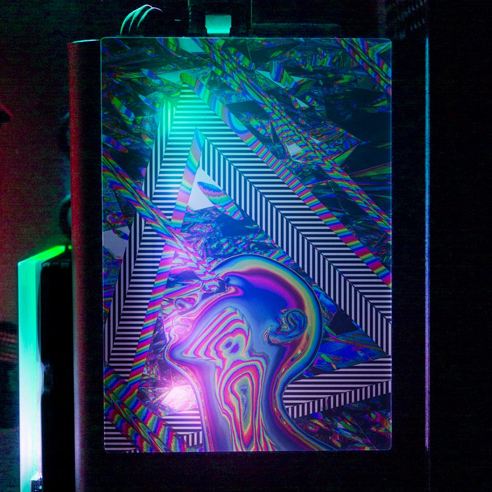 Lazers RGB SSD Cover Vertical - Tankuss - V1Tech