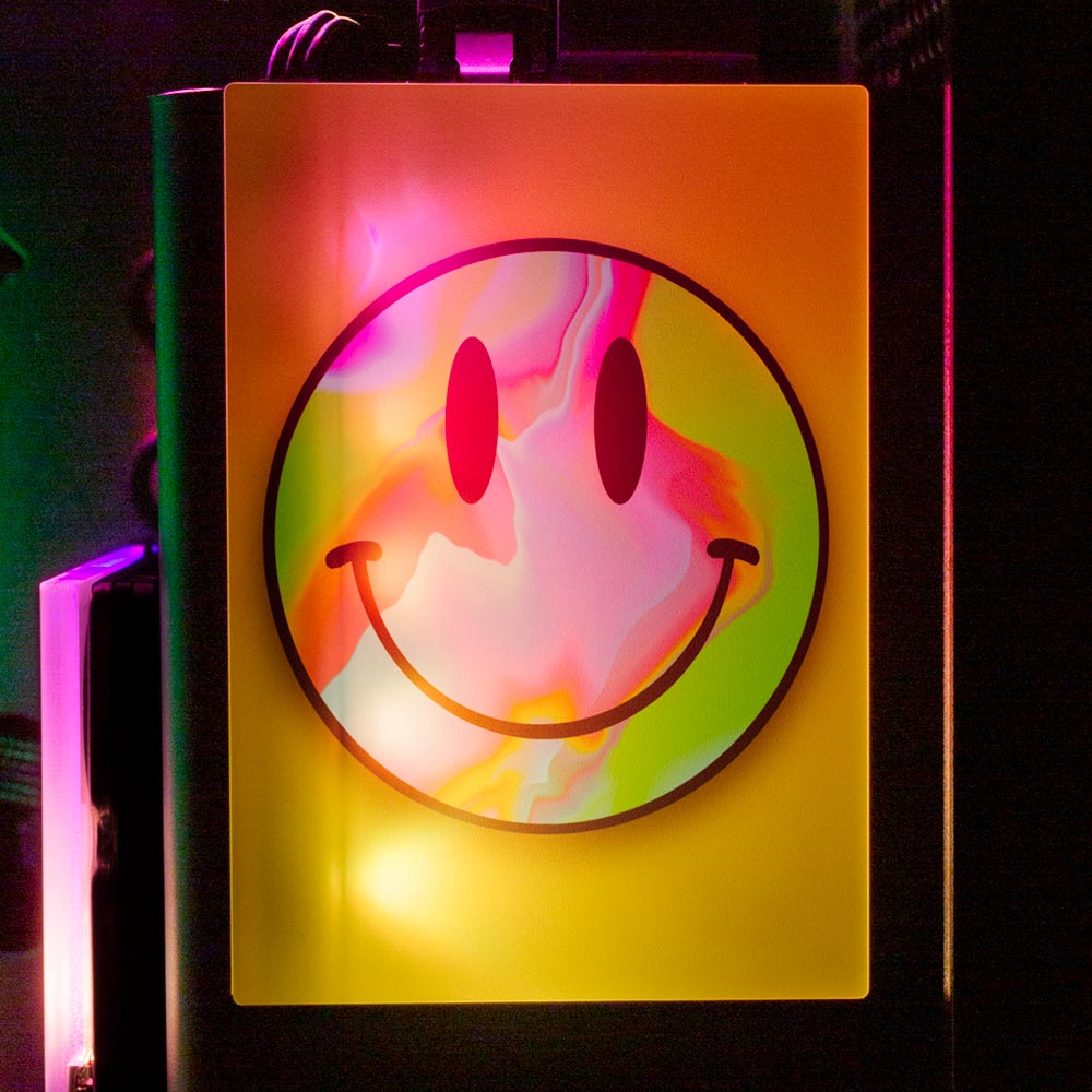 Smile RGB SSD Cover Vertical - Javilostcontrol - V1Tech